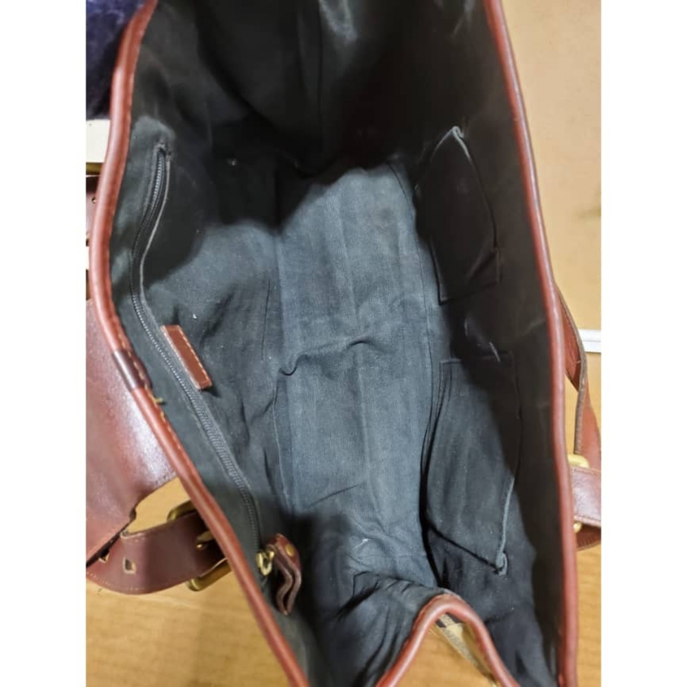 Authentic BURBERRY Classic Check Haymarket Satchel Bag - Picture 3 of 12